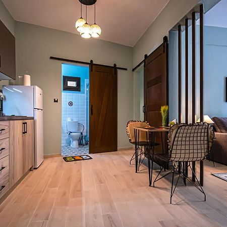 One Salonica Deluxe Apartment 2 ภายนอก รูปภาพ